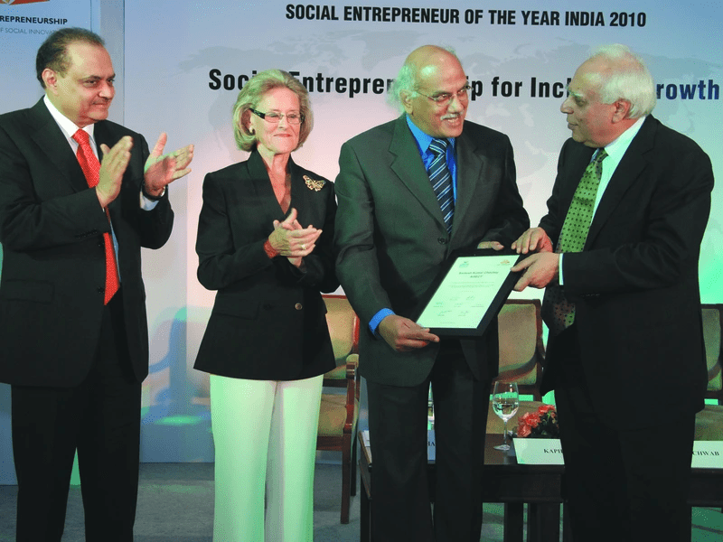 Social ENTREPRENEUR Of The Year